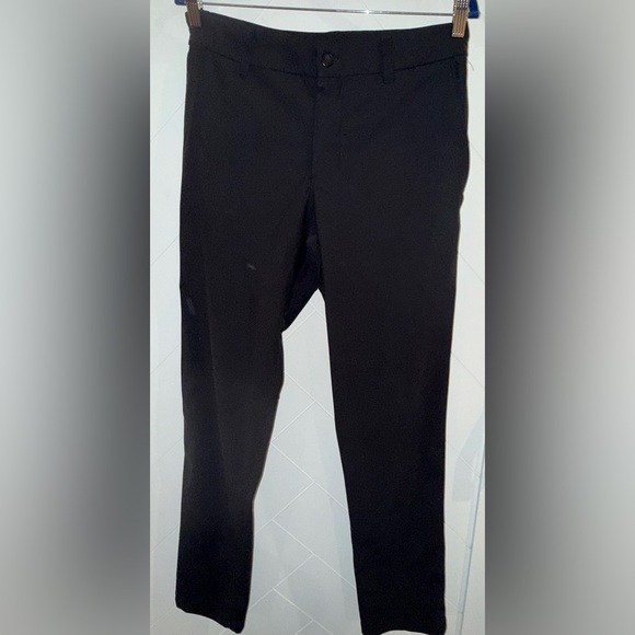 Lululemon Commission Pant Slim-Fit Warpstreme Black *Light
Size 34” inseam 34” - Picture 10 of 15